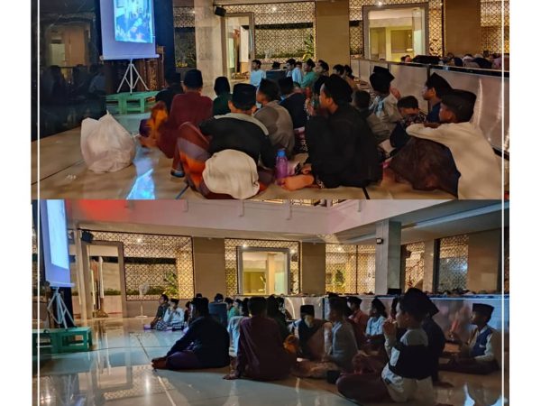 Pesantren Fadhlul Fadhlan Mengadakan Acara Nobar Film G. 30-S/PKI