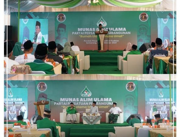 PERINGATAN HARI SANTRI DI PPFF: Diawali Bersama Mbah Moen, Hingga Menjadi Tuan Rumah Munas Alim Ulama