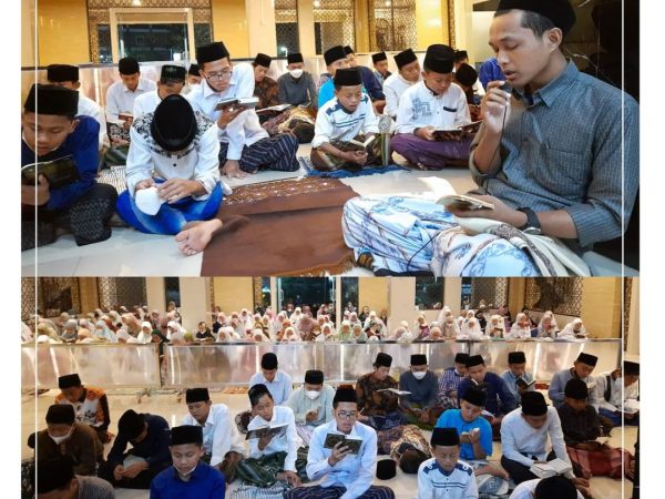 Tujuh Hari Wafatnya Simbah K.H. Musyaffa' Mu'thi, Santri PPFF Gelar Khotmil Qur'an dan Tahlil