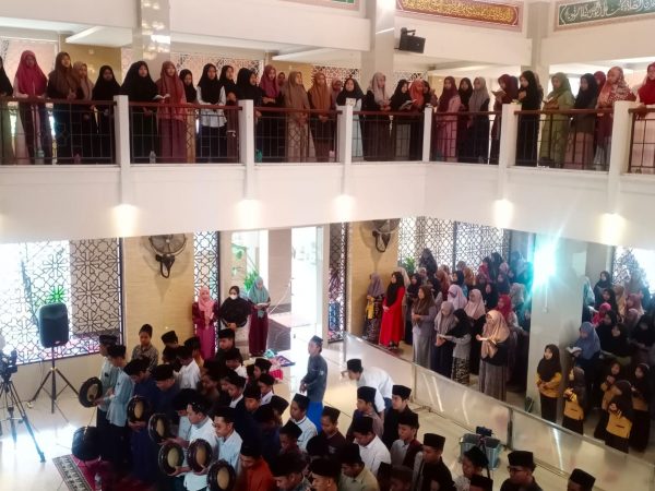 Puncak Maulid Nabi Muhammad SAW PonPes Fadhlul Fadhlan