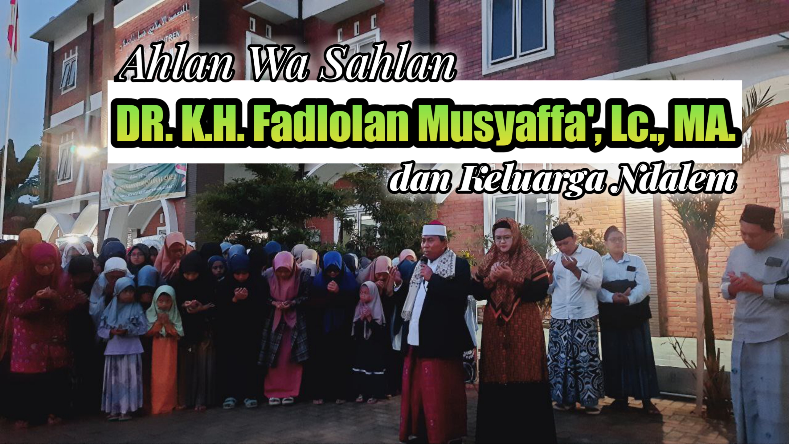 Ahlan Wa Sahlan rombongan umroh, ziarah madinah, mesir jama'ah Dr. KH. Fadlolan Musyaffa', Lc., MA.