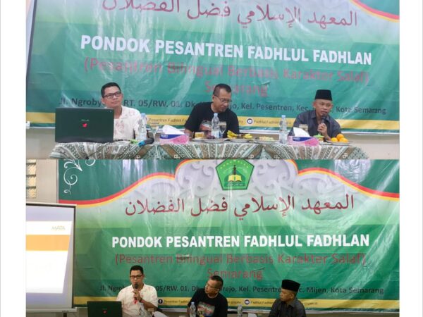 Tikngkatkan Skill Fotografi dan Jurnalistik Team Media, PPFF Datangkan Pakar Fotografi dan Jurnalistik Senior