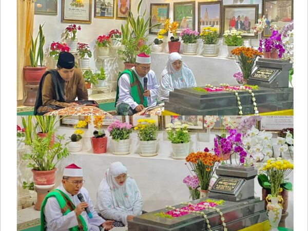 Raih Kemuliaan Peringatan Isra' Mi'raj Nabi Muhammad SAW, Santri PPFF Lantunkan Maulid Burdah